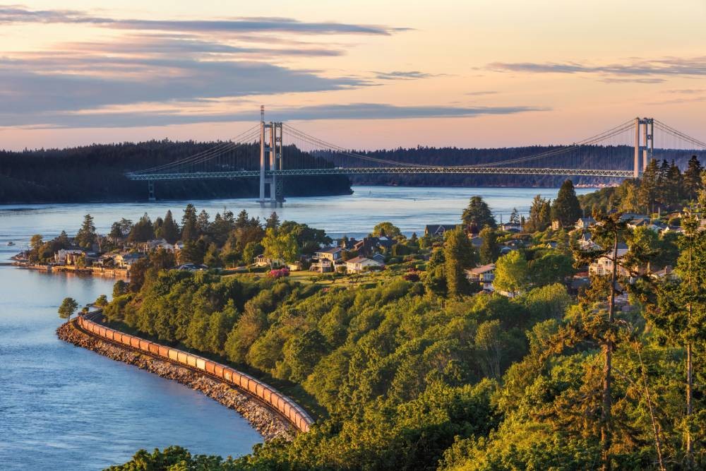 Sunset landscape of a bridge in Tacoma, WA, home of Smart PNW, a window treatment store