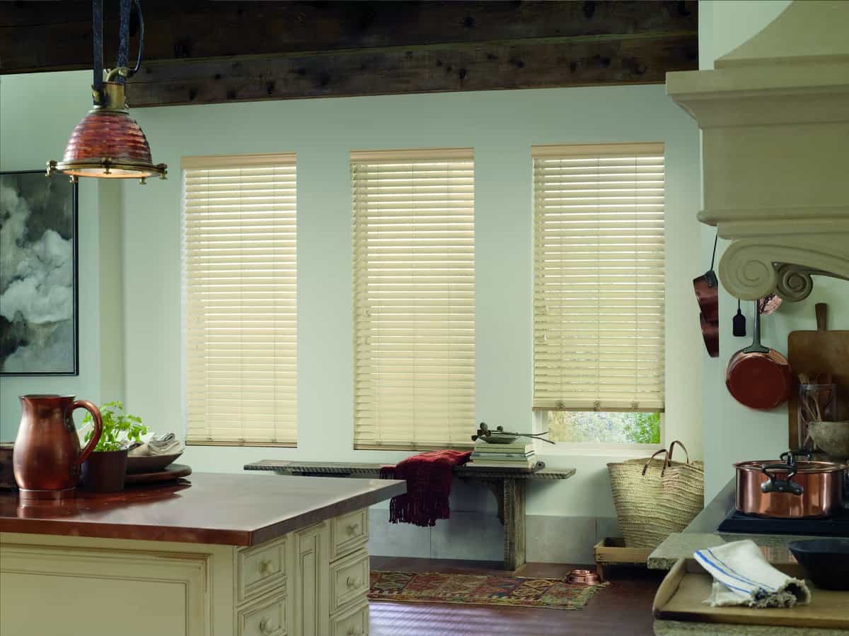  Hunter Douglas EverWood® blinds, Parkland® blinds, Modern Precious Metals® blinds near Tacoma, Washington (WA)